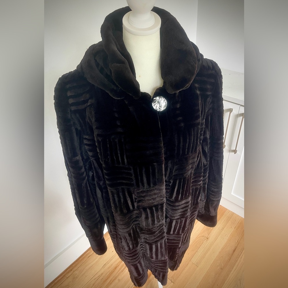 SOLD;Sheared Beaver stroller , Size 16 , Hood And Collar, Hand Clipped Texture